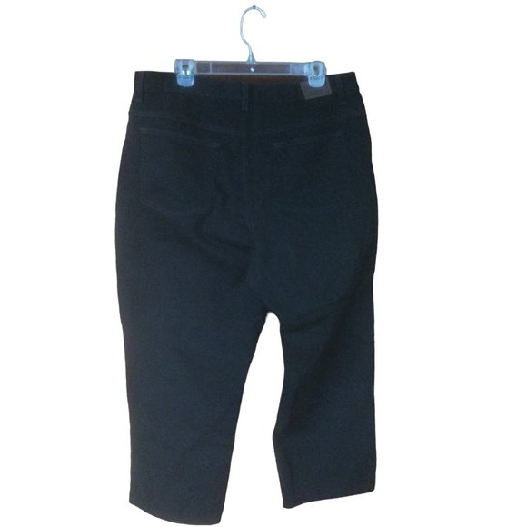 L.L. Bean Original Fit Vintage Black Denim High Rise Capri Jeans Size 20 Petite - Picture 4 of 4